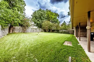 1623 Greenbriar Dr, Huntsville, TX 77340 - Photo 37