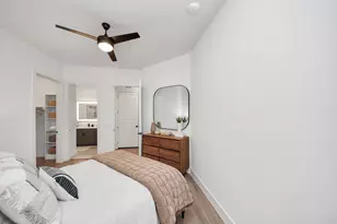 15635 Memorial Dr, Houston, TX 77079 - Photo 19