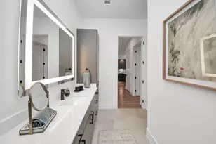 15635 Memorial Dr, Houston, TX 77079 - Photo 15
