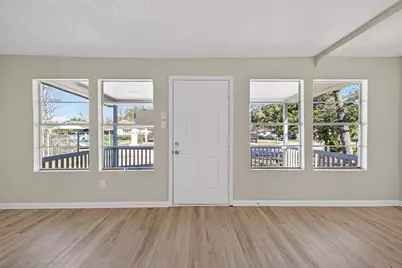 4626 Dewberry Street, Houston, TX 77021 - Photo 9