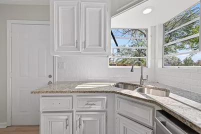 4626 Dewberry Street, Houston, TX 77021 - Photo 27