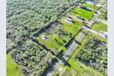 1029 Canal, Gilchrist, TX 77617 - Photo 13