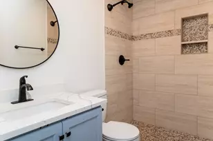 811 Matchett St, Brenham, TX 77833 - Photo 5