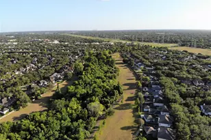 2218 Cypress Run Dr, Sugar Land, TX 77478 - Photo 25