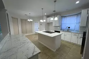 2218 Cypress Run Dr, Sugar Land, TX 77478 - Photo 7