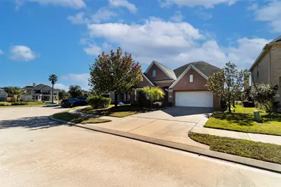 18007 Dunoon Bay Point Ct Court, Cypress, TX 77429 - Photo 3
