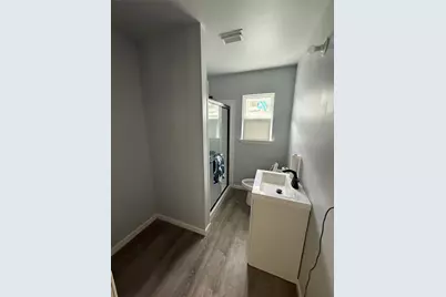342 Hoffman Street, Houston, TX 77020 - Photo 9