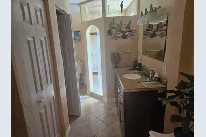 208 13th Street, Dickinson, TX 77539 - Photo 7