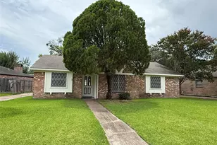 2206 Round Lake Dr, Houston, TX 77077 - Photo 1