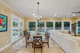 8 Jeffers Ct, Houston, TX 77024 - Photo 17