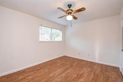 9510 Huntington Way Drive, Houston, TX 77099 - Photo 25