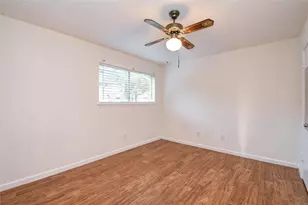 9510 Huntington Way Dr, Houston, TX 77099 - Photo 25