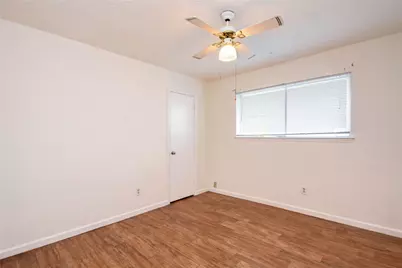 9510 Huntington Way Drive, Houston, TX 77099 - Photo 23