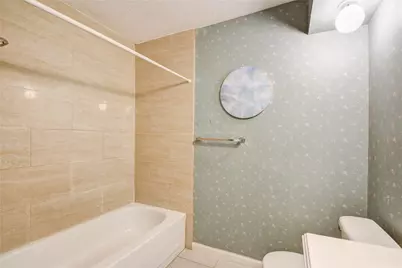 9510 Huntington Way Drive, Houston, TX 77099 - Photo 31