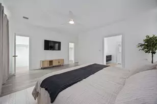 2330 Wavell St, Houston, TX 77088 - Photo 13