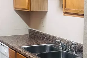 9797 Leawood Blvd, Houston, TX 77099 - Photo 9