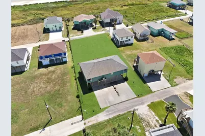 172 Ocean View Drive Drive, Crystal Beach, TX 77650 - Photo 27
