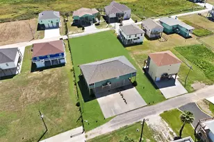 172 Ocean View Dr Dr, Crystal Beach, TX 77650 - Photo 27