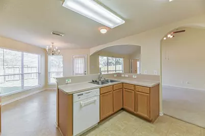 5329 Morgan Oak Drive, Alvin, TX 77511 - Photo 11