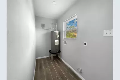 3423 Dennis Street, Houston, TX 77004 - Photo 7