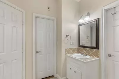 108 Harbour Town Circle, Conroe, TX 77356 - Photo 17