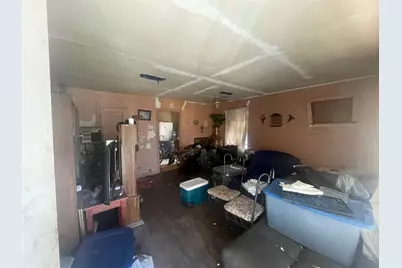 4854 Clover Street, Houston, TX 77033 - Photo 3