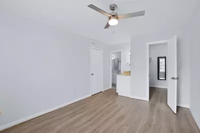 2750 Holly Hall Street #510, Houston, TX 77054 - Photo 11