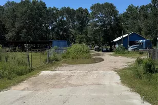 18201 Hwy 242, Conroe, TX 77302 - Photo 3