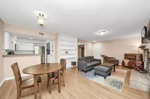 10555 Turtlewood Ct, Houston, TX 77072 - Photo 3