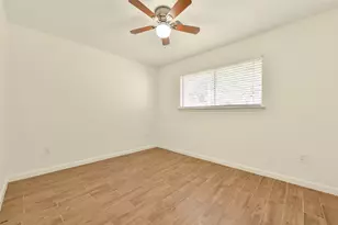 11314 Sageview Dr, Houston, TX 77089 - Photo 27