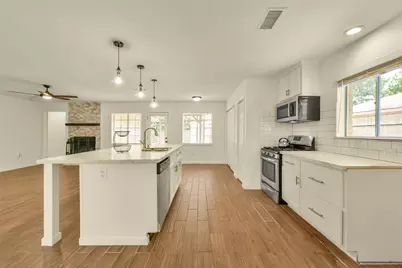 11314 Sageview Drive, Houston, TX 77089 - Photo 9
