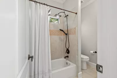 4440 Betty Street, Bellaire, TX 77401 - Photo 33