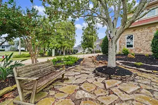 102 Twin Oaks Way, Kemah, TX 77565 - Photo 5