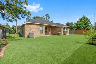 7 Fraiser Fir Pl, Spring, TX 77389 - Photo 25