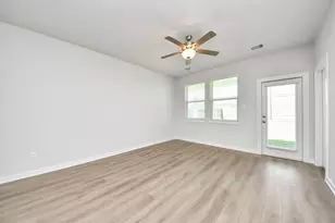 1027 Arbor Dr, Beasley, TX 77417 - Photo 9