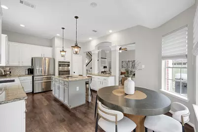31 E Amberglow Circle, The Woodlands, TX 77381 - Photo 21