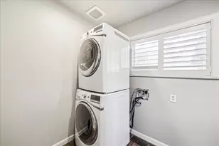 603 Terri Ln, Pinehurst, TX 77362 - Photo 17