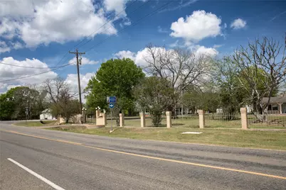 5655 Main Street, Chappell Hill, TX 77426 - Photo 3