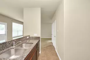 16434 Tracy Ct, Conroe, TX 77306 - Photo 9