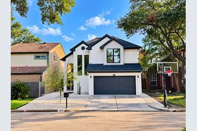 9822 Oak Point Drive, Houston, TX 77055 - Photo 1