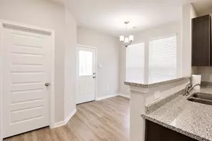 14706 Pinion Ct, Conroe, TX 77302 - Photo 7