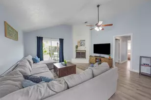10546 Waving Fields Dr, Houston, TX 77064 - Photo 7