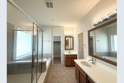2311 Lakecrest Town Drive, Katy, TX 77493 - Photo 11
