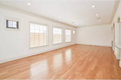 2217 Nantucket Drive, Houston, TX 77057 - Photo 13