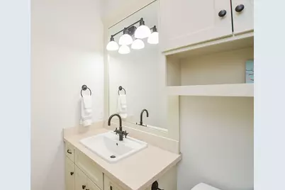 2217 Nantucket Drive, Houston, TX 77057 - Photo 23