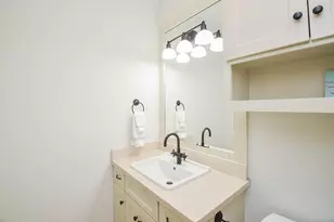 2217 Nantucket Dr, Houston, TX 77057 - Photo 23