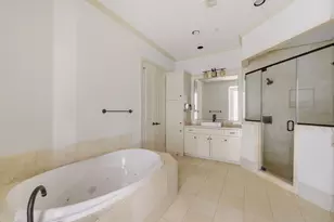 2217 Nantucket Dr, Houston, TX 77057 - Photo 17