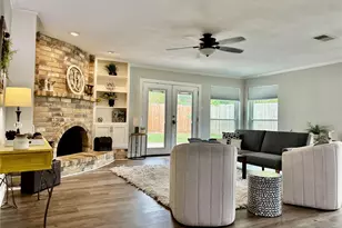 16239 Brookford Dr, Houston, TX 77059 - Photo 3