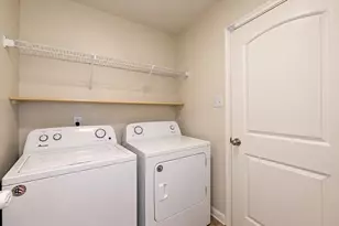 6247 El Platino Dr, Houston, TX 77048 - Photo 11