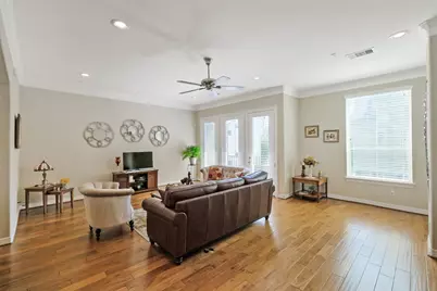 12255 Oxford Crescent Circle, Houston, TX 77082 - Photo 9